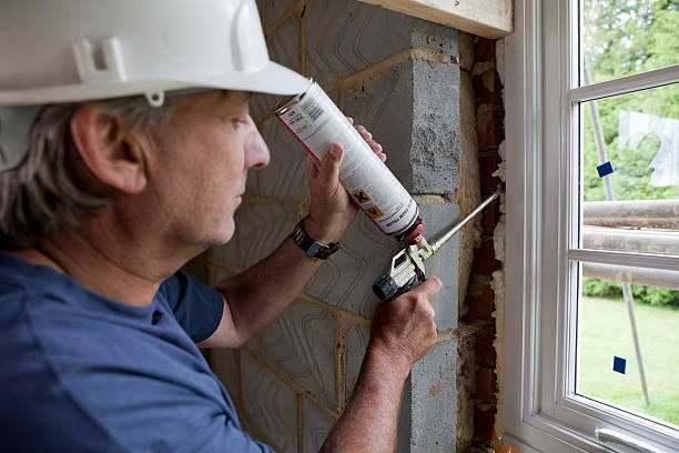 Best Types of Insulation in Myrtle Grove, FL